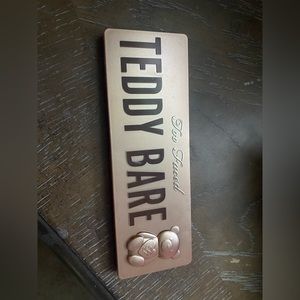 Too Faced Teddy Bare palette